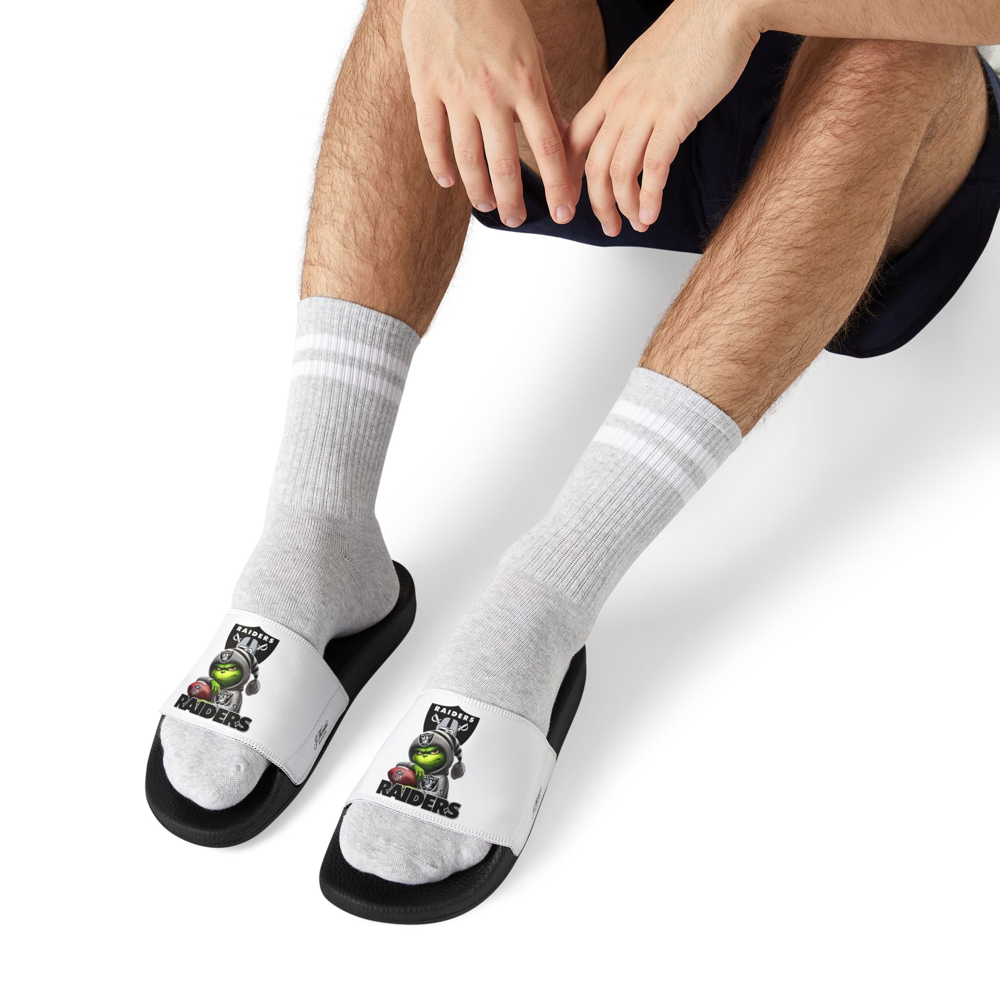 "All-Over Print" - Grinch Raiders Men's Removable-Strap Sandals